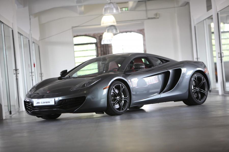  McLaren MP4-12C 2009 года  (фото 238 из 268)